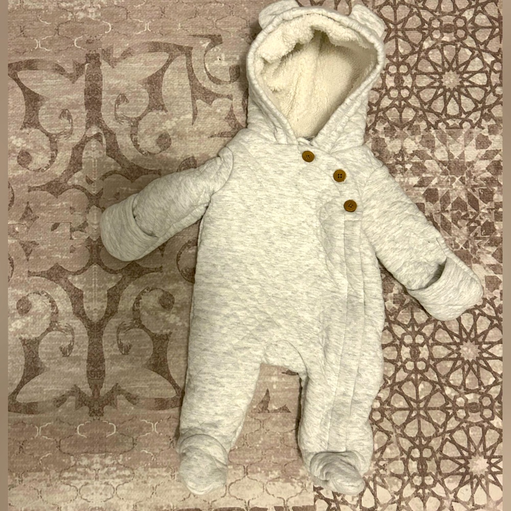 Carter’s Newborn Bear Bunting
